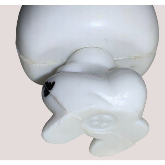 Littlest Pet Shop LPS Black & White Bunny Rabbit MOVING Blue Eyes (2006) magnet - Picture 7 of 8